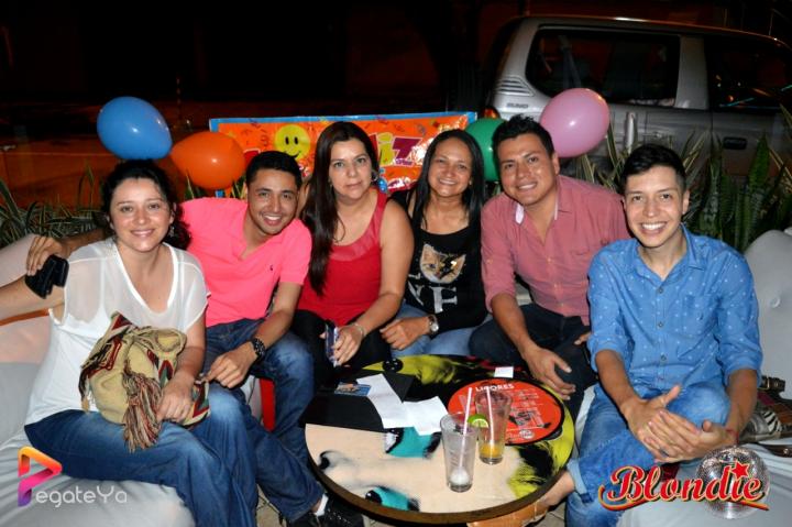 Foto 24 de Blondie - 3er FDS Mayo 2015 en Blondie Bar Cali, Cali