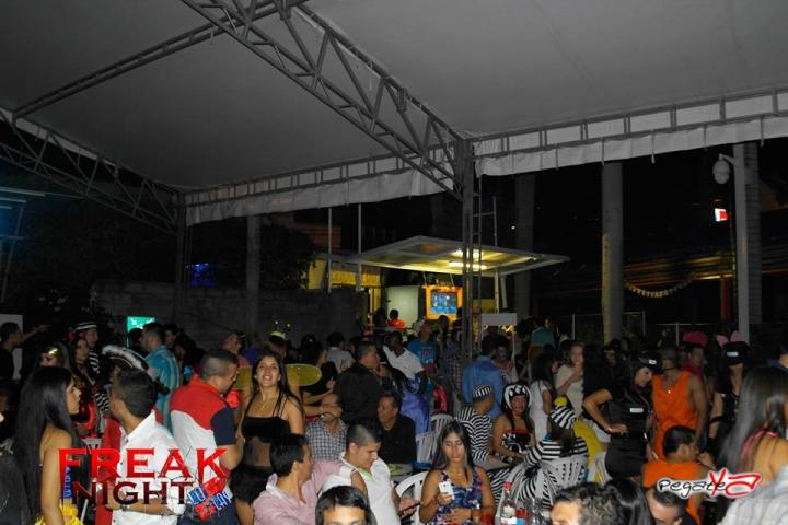 Foto 554 de Lolas - Halloween 2014 en Lolas Club Menga Cali, Cali
