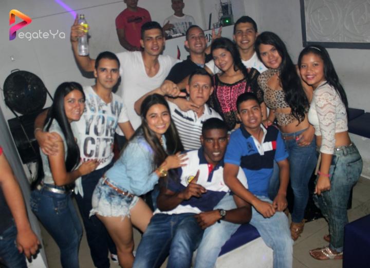 Foto 18 de Ahma Bar - 4to FDS Mayo 2015 en Ahma Cali, Cali