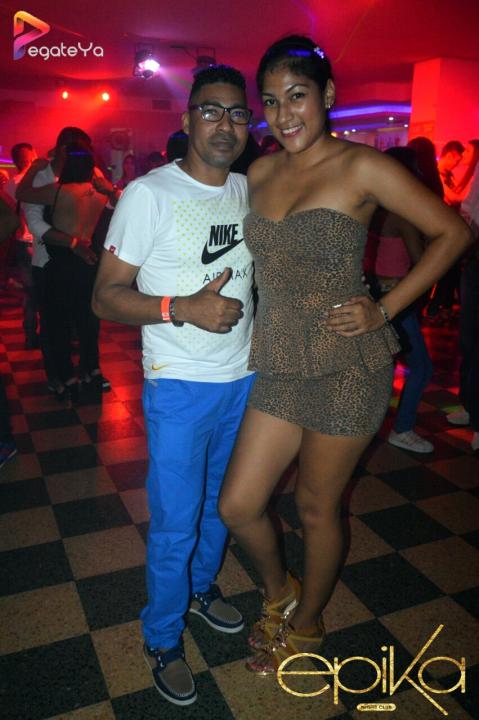Foto 40 de Epika Night Club - 4to FDS Abril 2016 en Epika Night Club, Cali