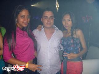 Foto 31 de Antoine Clamaran - Praga Club en Antoine Clamaran, Cali