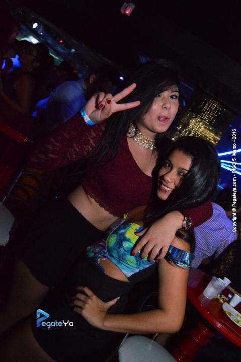 Foto 32 de PISO V - 12 marzo 2016 en Bar Piso V Bucaramanga, Bucaramanga