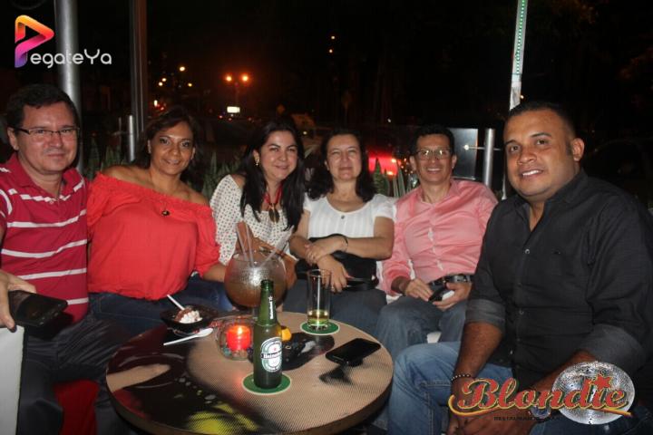 Foto 27 de Blondie - 1er Fds junio 2016 en Blondie Bar Cali, Cali