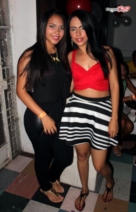 Foto 2 de Zambomba - Amor y Amistad en Club Zambomba, Cali