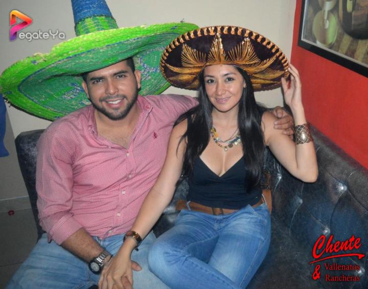 Foto 14 de Chente - Amor y Amistad 2015 en CHENTE Vallenatos y Rancheras, Cali