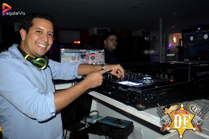 Foto 5 de EL DF - 3er FDS Julio 2017 en El DF Club Discoteca
