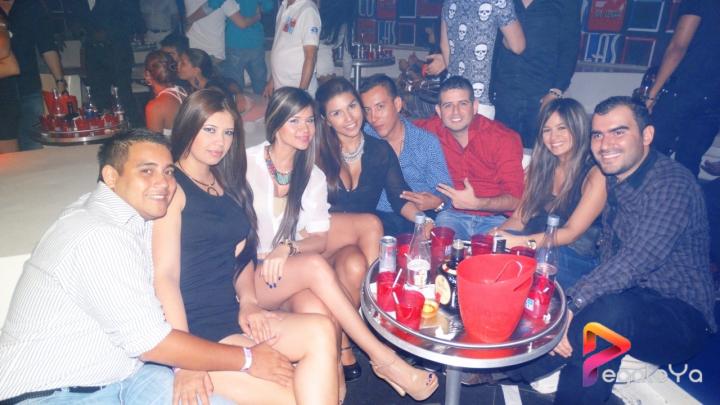 Foto 125 de Lolas - Abril 24 2015 en Lolas Club Menga Cali, Cali