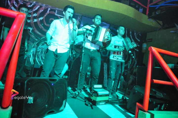 Foto 27 de El Manicomio sábado 02 de mayo 2015 en Discoteca El Manicomio Bucaramanga, Bucaramanga