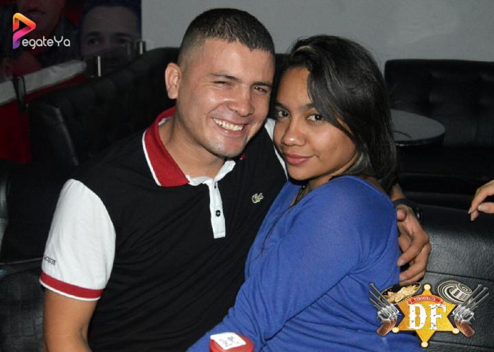 Foto 5 de EL DF - 3er FDS Mayo 2017 en El DF Club Discoteca