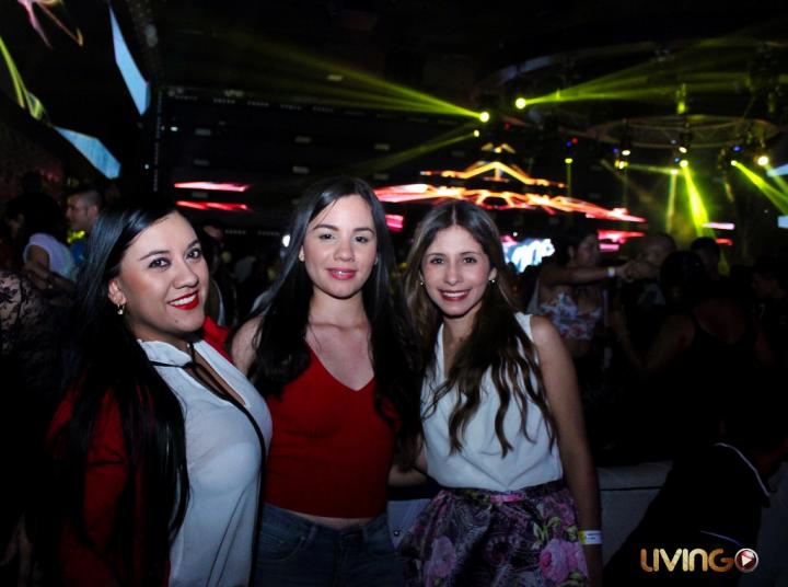 Foto 4 de Living - 1er Fds Junio 2017 en Living Night Club, Cali