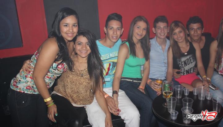 Foto 30 de Ampm Bar - Julio 19 del 2014 en Am / PM Bar - Cali, Cali