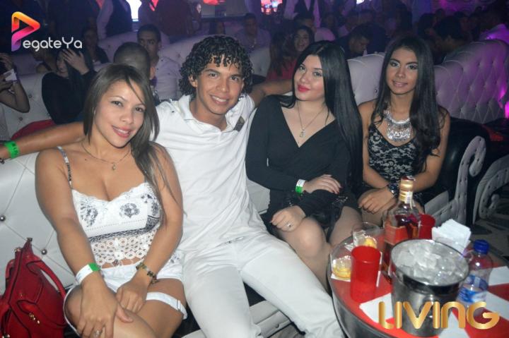 Foto 91 de Living - 3er & 4To Fds Octubre 2016 en Living Night Club, Cali