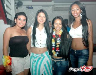 Foto 15 de Agosto 31 del 2013 en Babel / Barra Libre Cali, Cali