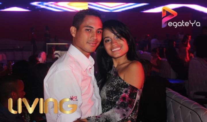 Foto 18 de Living - Enero 16 del 2015 en Living Night Club, Cali