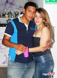 Foto 23 de Octubre 26 del 2013 en Babel / Barra Libre Cali, Cali