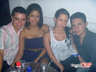 Foto 5 de Mayo 12 del 2012 en Farah Lounge Cali, Cali
