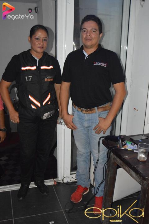 Foto 29 de EPIKA - 4to FDS SEP. 2016 en Epika Night Club, Cali