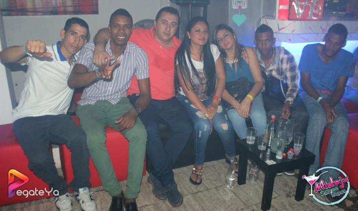 Foto 22 de Midaju - Amor y Amistad 2015 en Midaju Bar