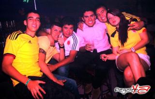 Foto 127 de Octubre 12 del 2013 en Am / PM Bar - Cali, Cali