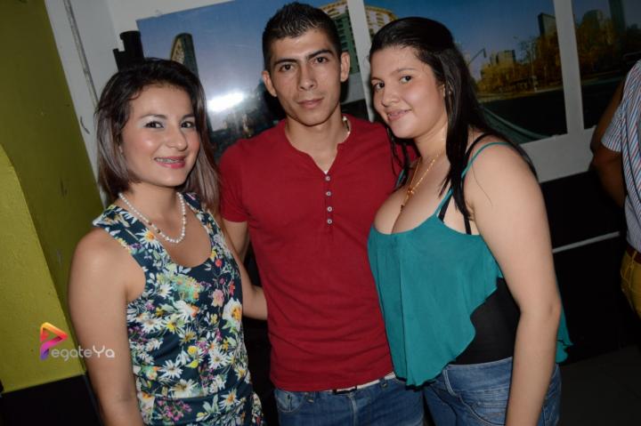 Foto 31 de New York sábado 04 de julio 2015 en Discoteca New York Bucaramanga, Bucaramanga