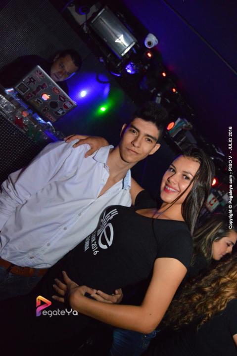 Foto 37 de PISO V - Viernes 15 de julio 2016 en Bar Piso V Bucaramanga, Bucaramanga