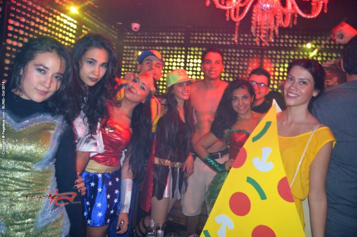 Foto 45 de Bling viernes 31 de octubre de 2014 en Bar Bling Bucaramanga, Bucaramanga