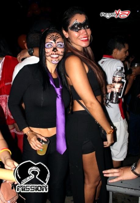 Foto 32 de Mission Club - Halloween 2014 en Mission Club, Cali