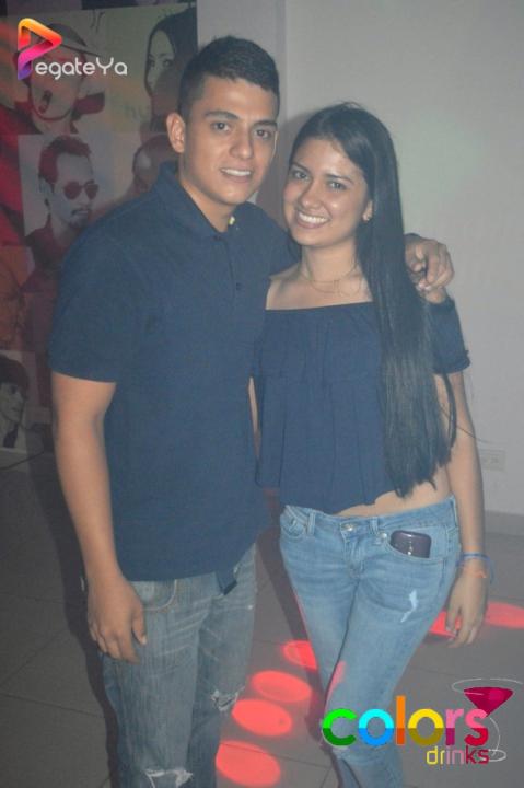 Foto 18 de Colors - 2do FDS Dic. 2015 en Colors Drinks