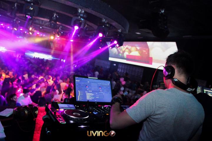 Foto 34 de Living - 1er Fds Julio 2017 en Living Night Club, Cali