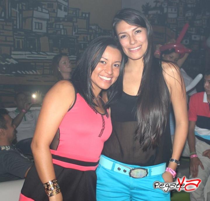 Foto 8 de Favela Amor y Amistad en Favela Club Menga, Cali