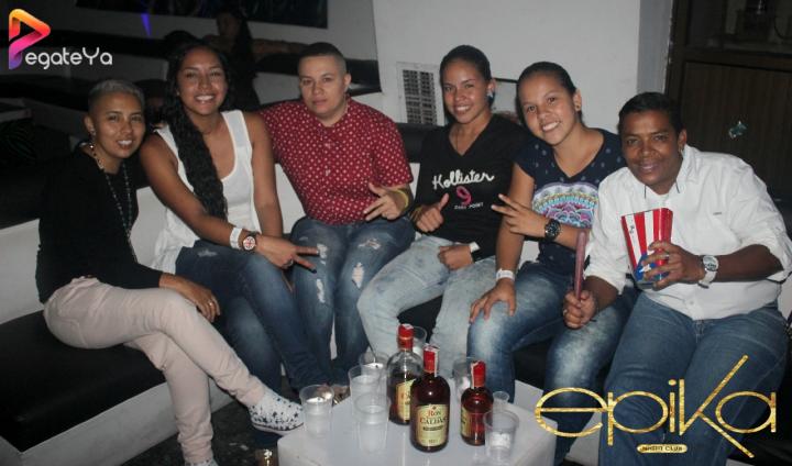 Foto 49 de Epika - Hallowen 2016 en Epika Night Club, Cali