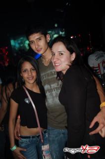 Foto 15 de The End 20 de Mayo de 2012 en THE END Discoteca Medellin, Medellín