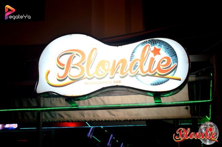 Foto 17 de Blondie - 4to FDS Febrero 2016 en Blondie Bar Cali, Cali