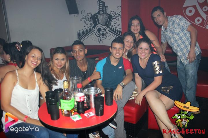 Foto 24 de Rancheeton - 4to FDS Mayo 2015 en Rancheton Cali, Cali