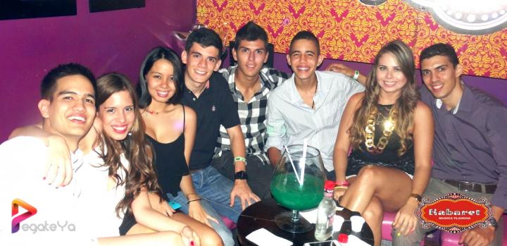Foto 49 de Kabaret Bar - Marzo 08 del 2015 en Kabaret - Granada, Cali