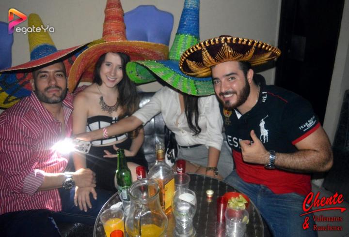 Foto 15 de Chente - Amor y Amistad 2015 en CHENTE Vallenatos y Rancheras, Cali