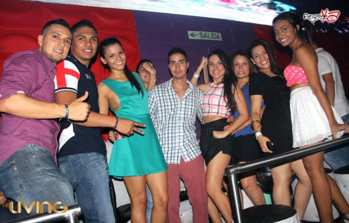 Foto 56 de Living Night Club - Sep 27 en Living Night Club, Cali