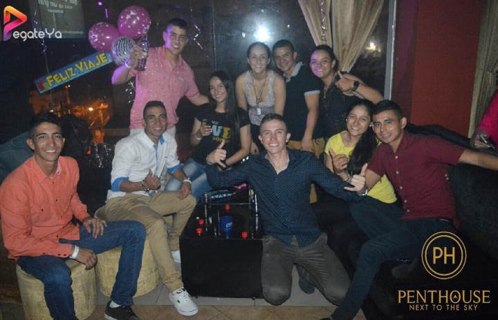 Foto 17 de Penthouse Club - 2do Fds Marzo 2017 en Penthouse 1800, Cali