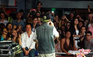 Foto 40 de J Balvin y Maluma en Space Menga, Cali
