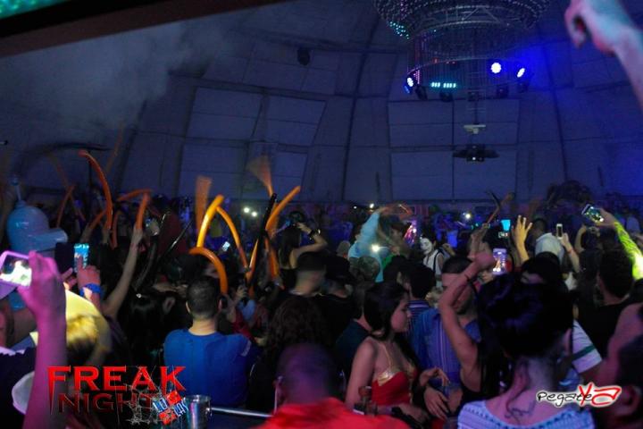 Foto 556 de Lolas - Halloween 2014 en Lolas Club Menga Cali, Cali