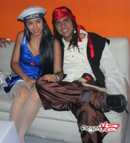 Foto 53 de Favela Club - Halloween 2014 en Favela Club Menga, Cali