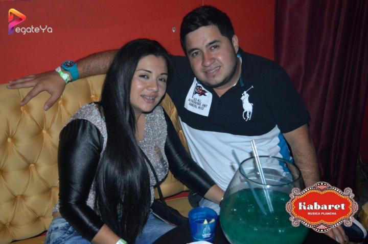 Foto 10 de Kabaret Bar - 4to FDS Mayo 2015 en Kabaret - Granada, Cali