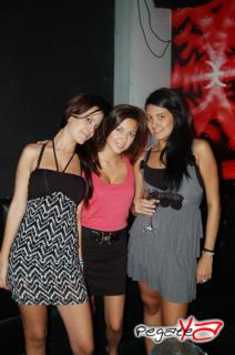 Foto 4 de The End 4 de Febrero de 2012 en THE END Discoteca Medellin, Medellín