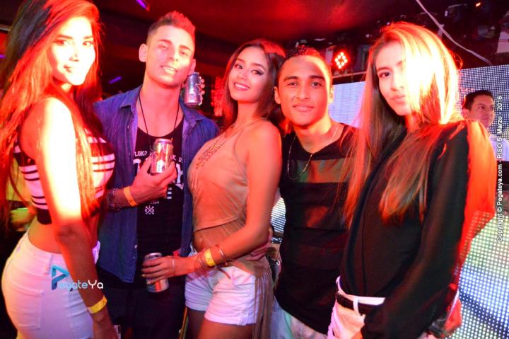 Foto 97 de PISO V - 12 marzo 2016 en Bar Piso V Bucaramanga, Bucaramanga