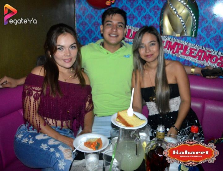 Foto 5 de Kabaret Bar - 1er Fds Mayo 2017 en Kabaret - Granada, Cali