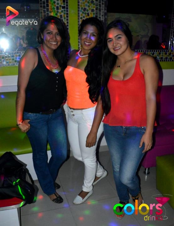 Foto 6 de Colors - 2do FDS Agosto 2015 en Colors Drinks