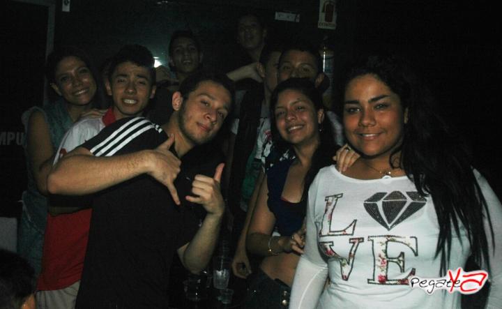 Foto 13 de Ampm Bar - Sept 6 2014 en Am / PM Bar - Cali, Cali