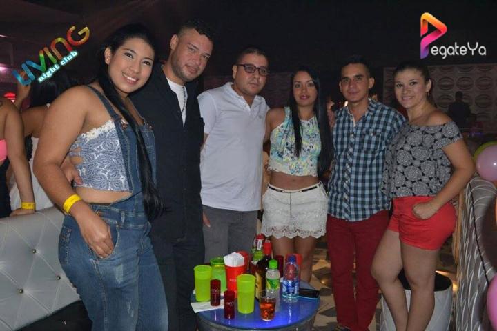 Foto 14 de Living Night Club - 2do fds Abril 2016 en Living Night Club, Cali