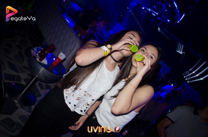 Foto 4 de Living - 1er Fds Febrero 2017 en Living Night Club, Cali
