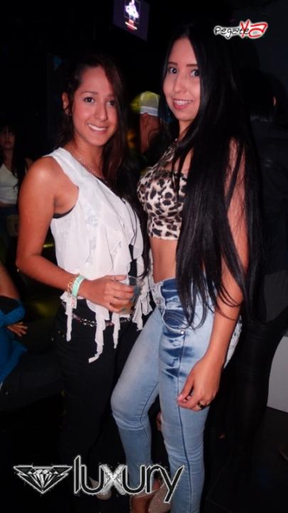 Foto 12 de Luxury - Nov 15 y 22 del 2014 en Discoteca Luxury Medellin, Medellín